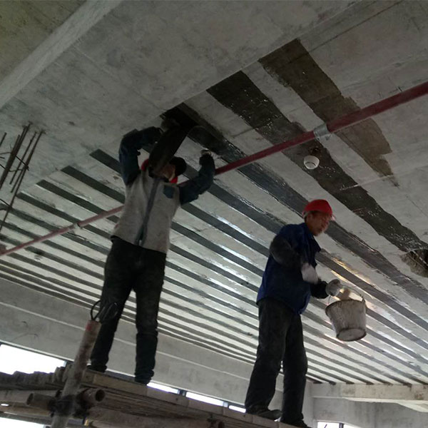 潍坊建筑工程进行混凝土加固时需要注意的问题